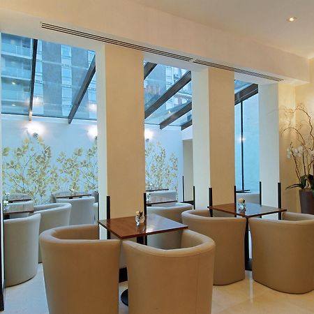 Park Grand Mayfair London Eksteriør billede The interior of the hotel
